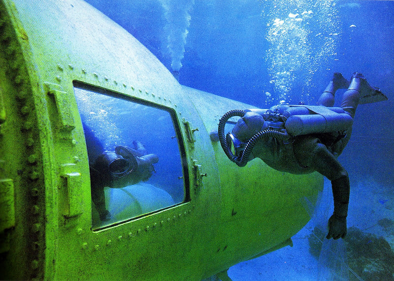 Jacques Cousteau diving down to the Conshelf II